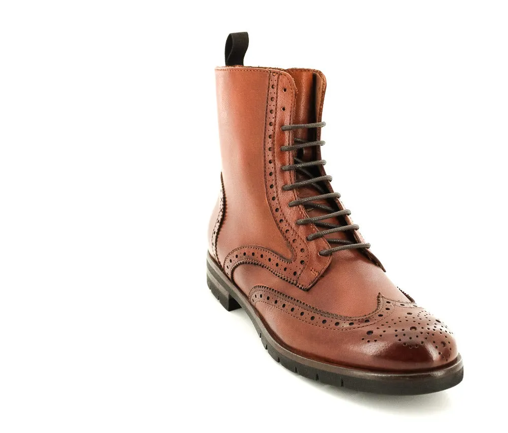 BOOTS D190