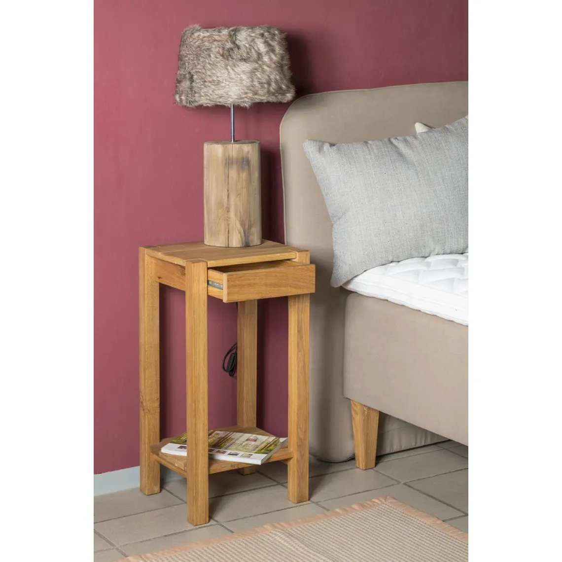 Tables d'appoint en bois massif et tiroir integré | 3 Suisses